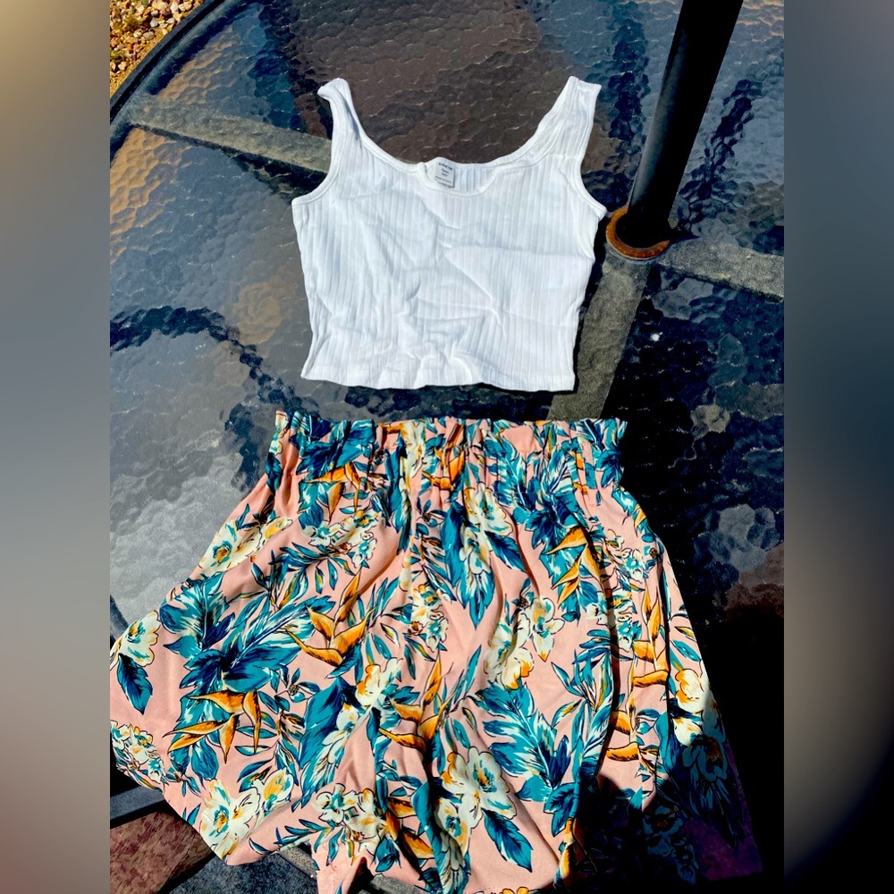 From Shein! For kids or ‘petite’ sizes. Shorts and shirt included.